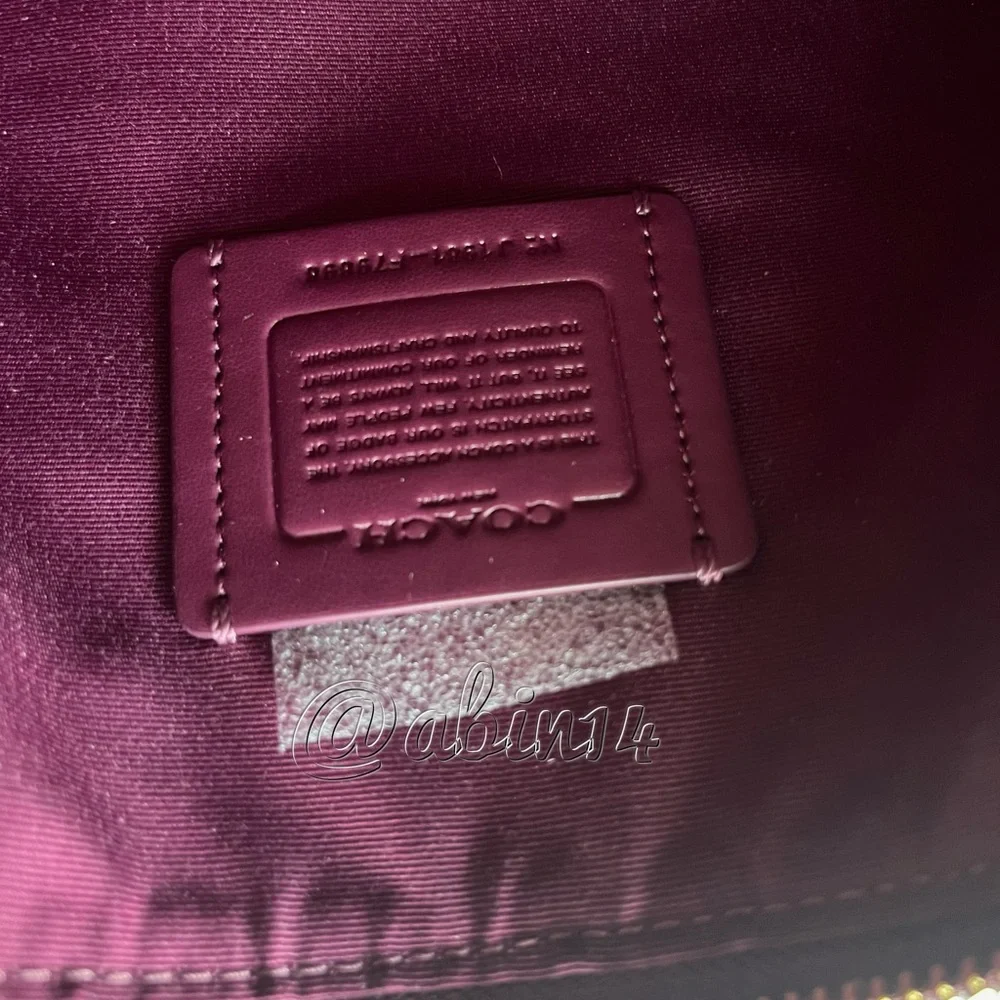 NWT Coach Leather Wristlet Pouch Clutch - Picture 4 of 6